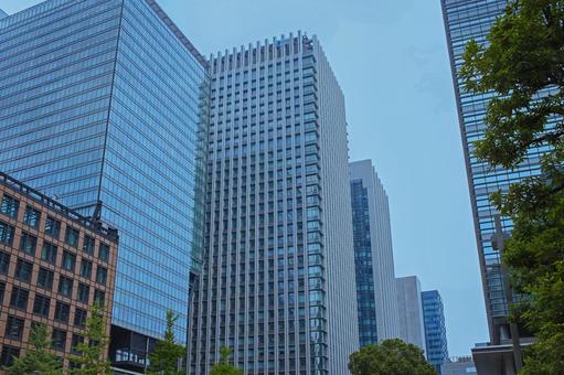 高層ビル オフィス街 高層ビル オフィス街 ビル,ビジネス,仕事の写真素材