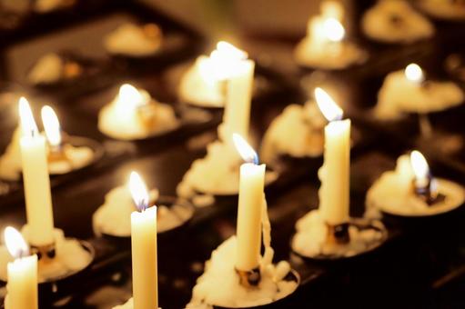 協会のキャンドル ろうそく,キャンドル,ライトの写真素材