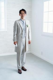 タキシードを着た新郎 婚礼,挙式,セレモニーの写真素材