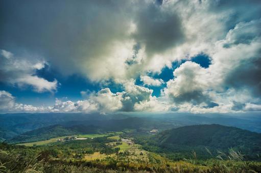 三瓶山の風景 しまね,登山,浸食の写真素材
