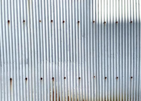 あるトタンの壁_錆少なめ_711G トタン,波板,壁の写真素材