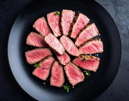 牛肉のたたき 牛肉のたたきの写真