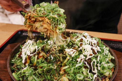 お好み焼き お好み焼き,広島焼き,広島風の写真素材