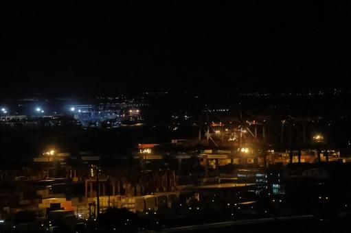 港湾の街並みの都会の夜景 港湾の街並みの都会の夜景 港湾,街並み,都会の写真素材