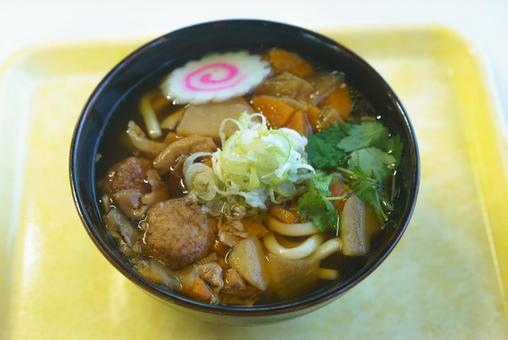 彩り豊かな具沢山うどん うどん,和食,日本料理の写真素材