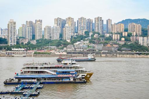重慶の街並みと長江の眺め 重慶,長江,都市の写真素材