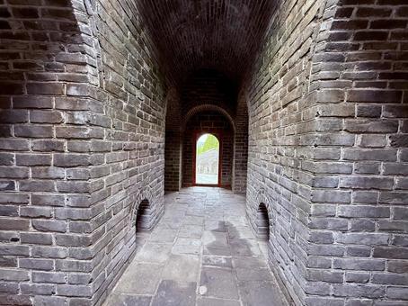 ちょっと怖い　虎山長城の箭楼内部 虎山長城,丹東,中国の写真素材