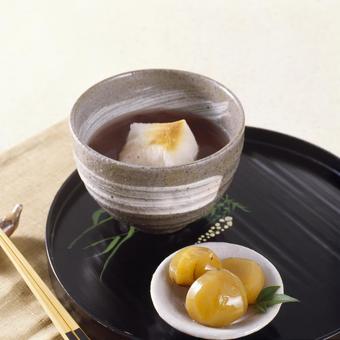 ぜんざいと栗の甘露煮 ぜんざいと栗の甘露煮の写真