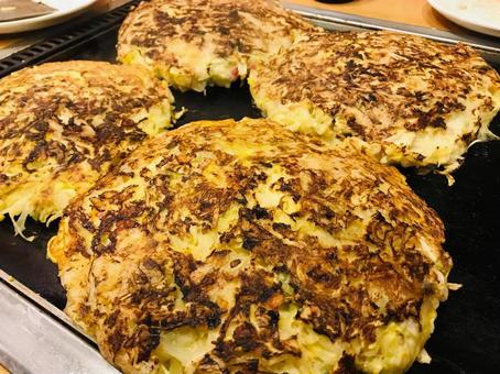 お好み焼き4人前 お好み焼き4人前の写真