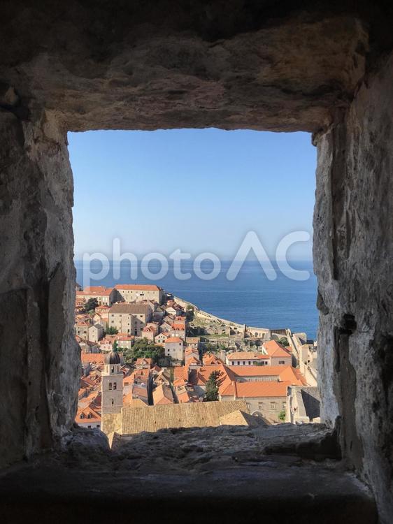 窓から見える風景 （クロアチア） クロアチア,ドブロブニク,アドリア海の写真素材