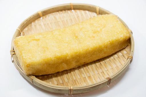 栃尾揚げ 栃尾揚げ 栃尾揚げ,油揚げ,栃尾の油揚げの写真素材