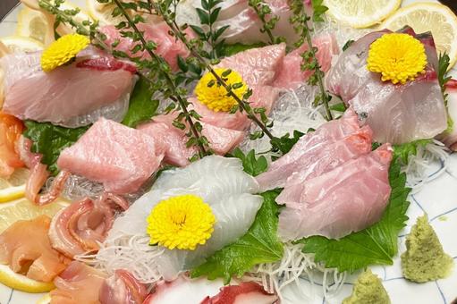 刺身の盛り合わせ 刺身,鮮魚,生の写真素材