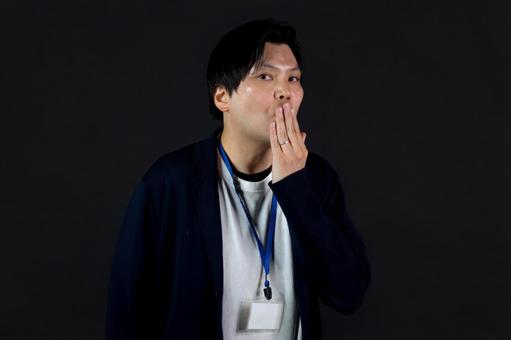 驚きを隠せない男性 驚きを隠せない男性 男性,驚き,表情の写真素材