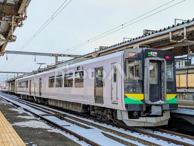 JR北海道、737系車両 鉄道,交通,電車の写真素材