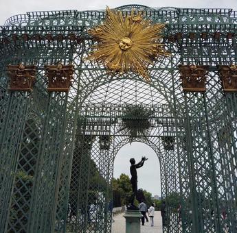 Gate to the gardens next to Sanssouci Palace, JPG Gate to the gardens next to Sanssouci Palace, JPG