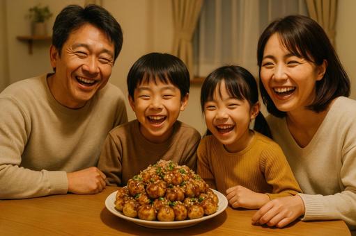 山盛りたこ焼きを前に楽しそうな家族 山盛りたこ焼きを前に楽しそうな家族の写真