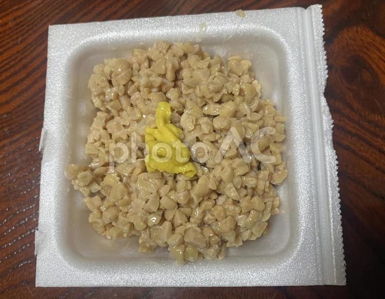 ひきわり納豆　からし 納豆,ひきわり納豆,カラシの写真素材