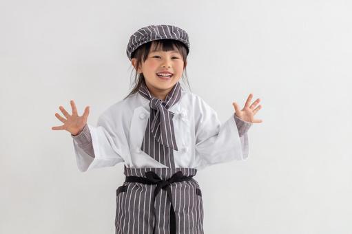 シェフの格好をした女の子 シェフの格好をした女の子 シェフ,子ども,職業体験の写真素材