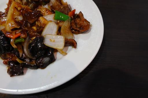 中華料理店のやわらか牛肉飯 中華料理店のやわらか牛肉飯 牛肉飯,牛肉,ピーマンの写真素材