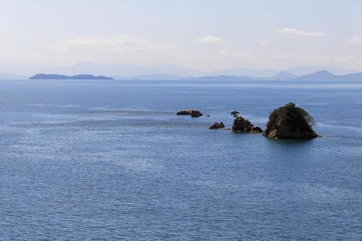 瀬戸内海の三つ子島 瀬戸内海の三つ子島の写真
