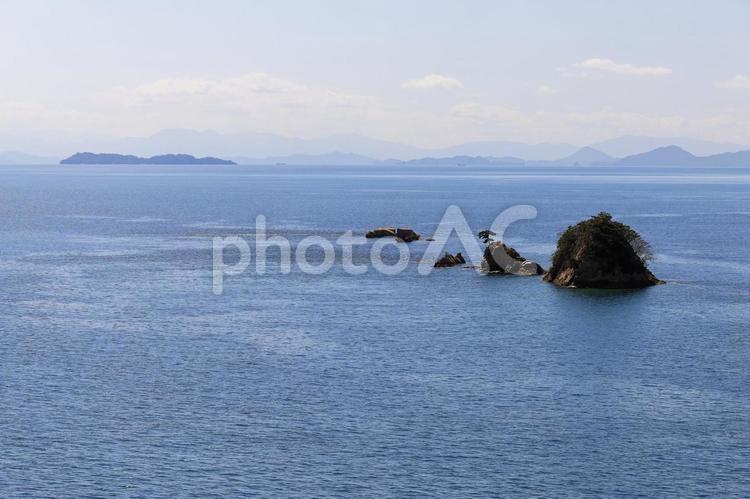 瀬戸内海の三つ子島 瀬戸内海,三つ子島,海の写真素材