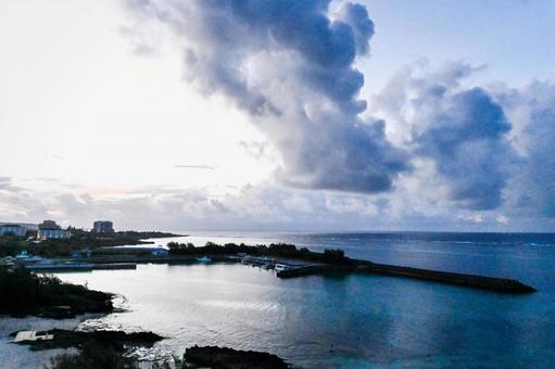 朝焼けの海Ⅱ 朝焼けの海Ⅱ 風景,自然,朝焼けの写真素材