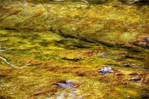 苔と鉱物が織りなす水中の模様 水,水中,水面の写真素材