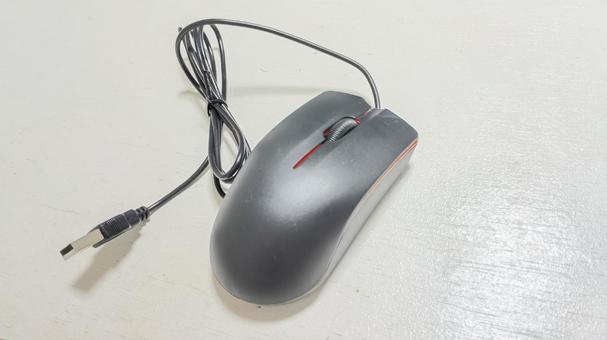 有線タイプの光学式マウス マウス,光学式マウス,有線の写真素材