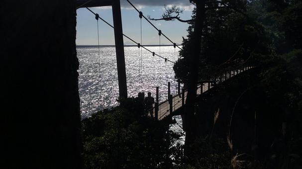 吊り橋と伊豆の海 吊り橋と伊豆の海の写真