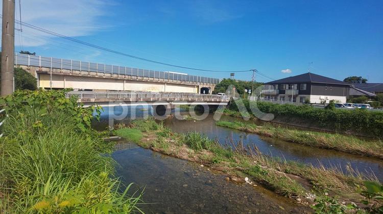 高速道路と宇美川　 高速道路,宇美橋,宇美川の写真素材