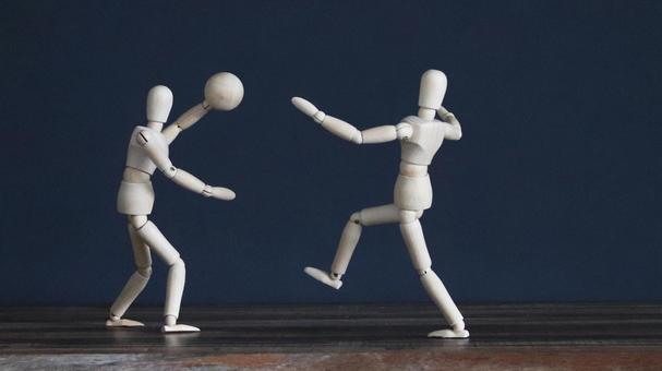 ボールを投げる ボールを投げる パス,ドッジボール,球技の写真素材