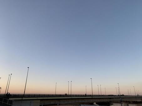 空＿夕暮れのおわりの写真