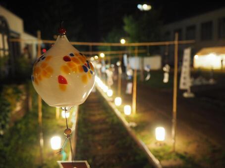 風鈴と行燈2 小樽,旧手宮線,廃線の写真素材