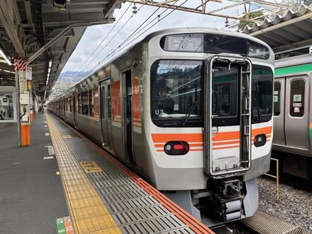 通勤電車 通勤電車の写真