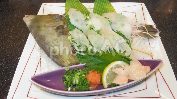 寿司　カワハギ カワハギ,姿造り,お寿司の写真素材