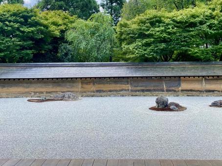 京都龍安寺方丈庭園 京都龍安寺方丈庭園の写真