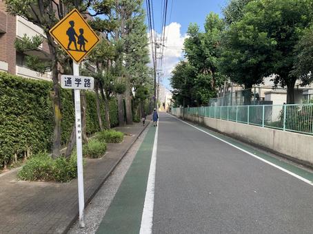 通学路の標識 通学路の標識 道路,交通ルール,通学路の写真素材
