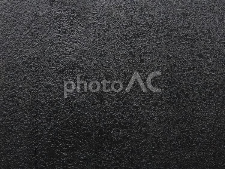 ブツブツのリシン仕上げの黒色の壁 黒色,ブラック,リシン仕上げの写真素材