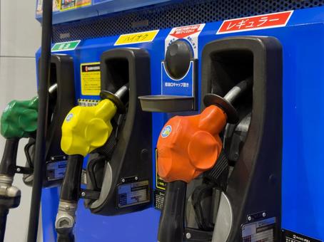 ガソリンスタンド ガソリンスタンド,ガソリン,セルフスタンドの写真素材