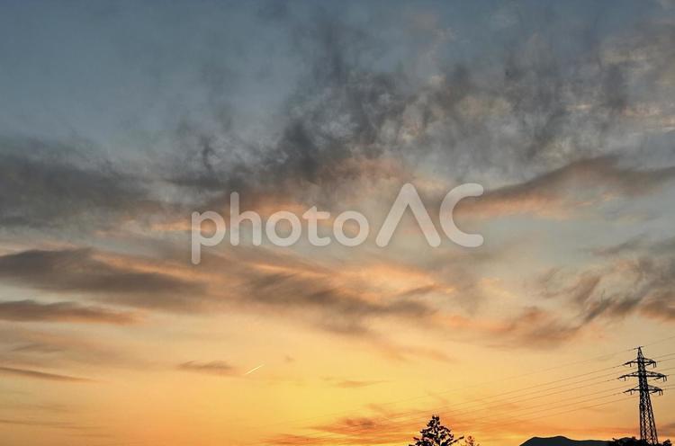 夕焼け 夕方,夕焼け,空の写真素材