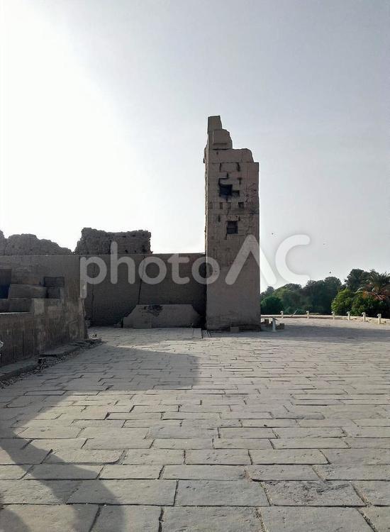 【エジプト】コムオンボ神殿へのアプローチ エジプト,egypt,コムオンボの写真素材