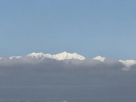 東雲の丘から見た鹿島槍ヶ岳 信州,長野県,山の写真素材