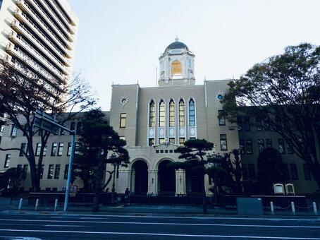 夕方の静岡市役所あおい塔2 静岡市役所,静岡市,あおい塔の写真素材