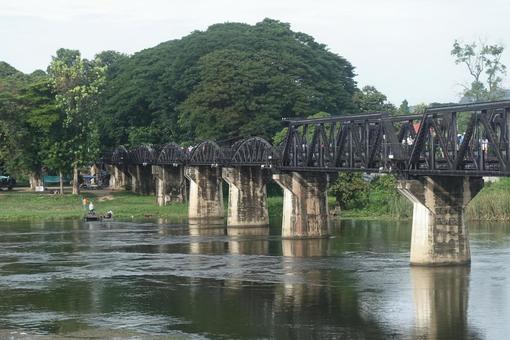 クワイ川鉄橋(カンチャナブリ)② クワイ川鉄橋(カンチャナブリ)②の写真