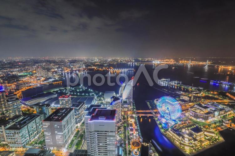 みなとみらいの夜景 都市,都会,ビルの写真素材