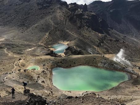 山の湖 山の湖の写真