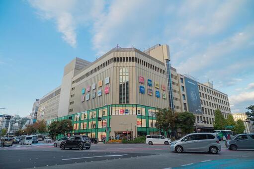 福岡市天神のミーナ天神前の交差点 福岡市,天神,交差点の写真素材