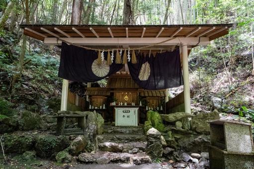 Photo, heavenly iwato, erihara water hole, osawa water hole, 
