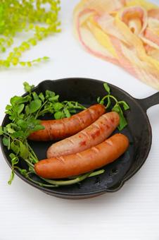 ソーセージ ソーセージ ソーセージ,肉,豚肉の写真素材