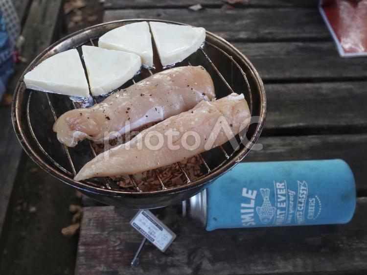 簡単スモークセット スモーク,燻製,キャンプの写真素材